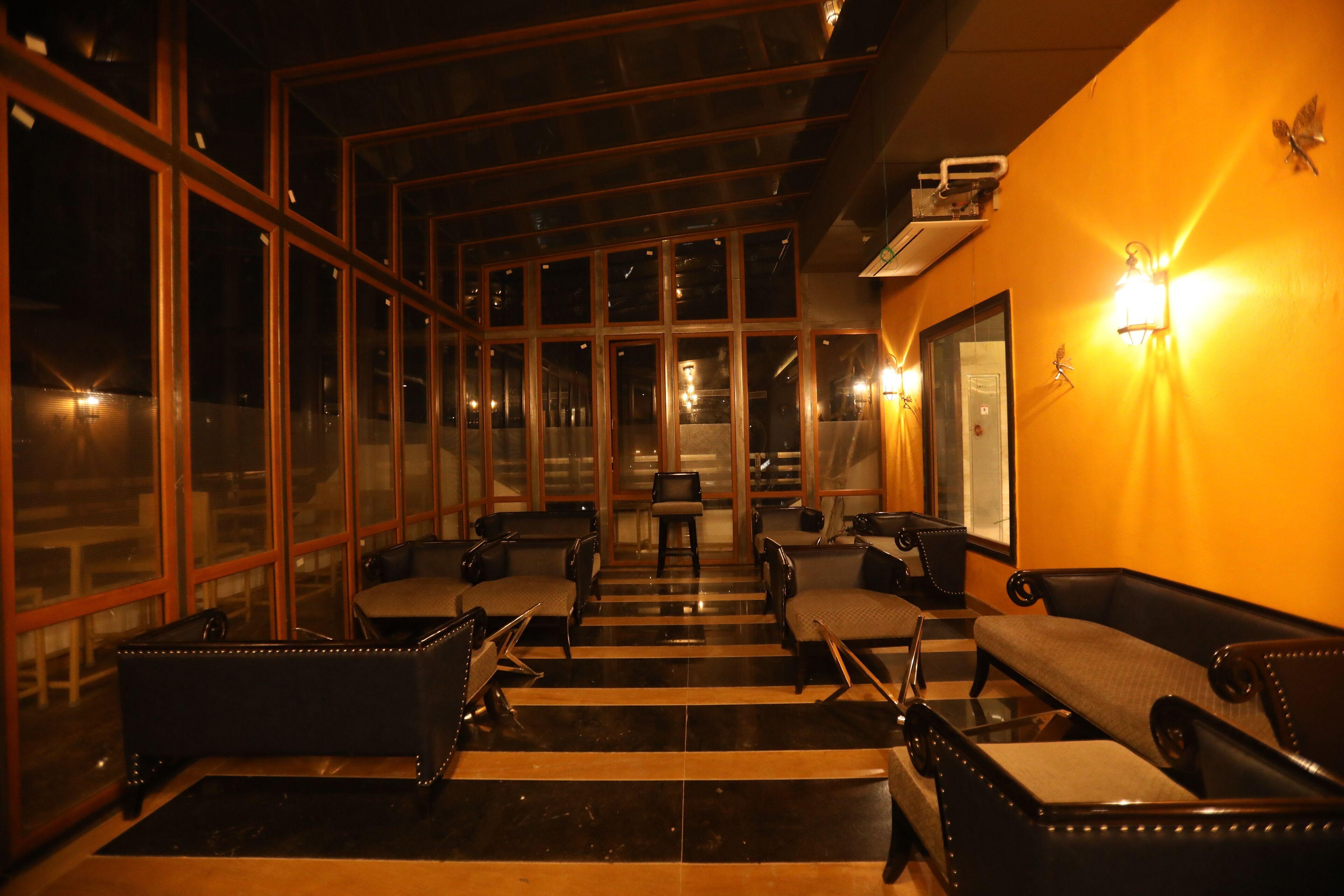 The Pinnacle Inn Sarnath - Close To Sarnath Temple, Varanasi